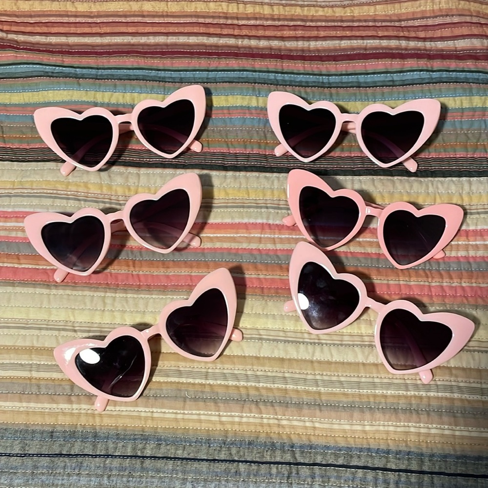 Heart shaped sunglasses - sold as set of 6